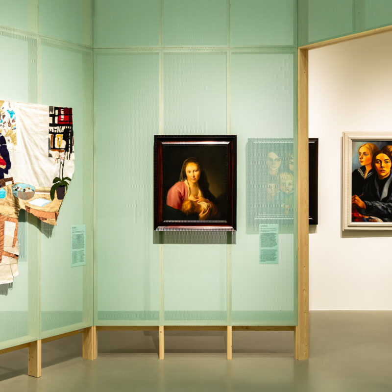 Opening Good Mom / Bad Mom